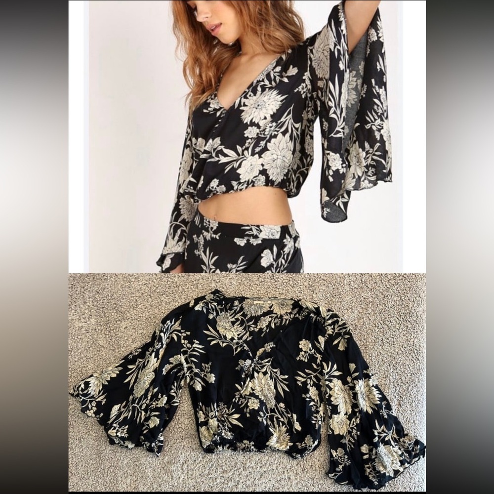Amuse Society Pípá Woven Black Sands Floral Top Size Small